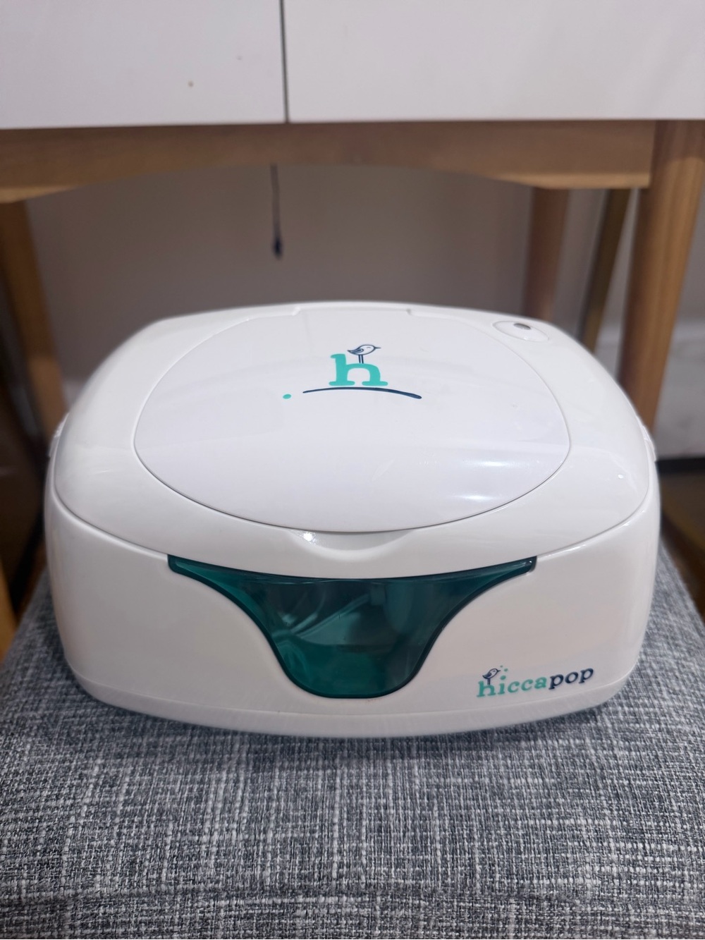 Hiccapop White & Teal Wet Wipes Warmer